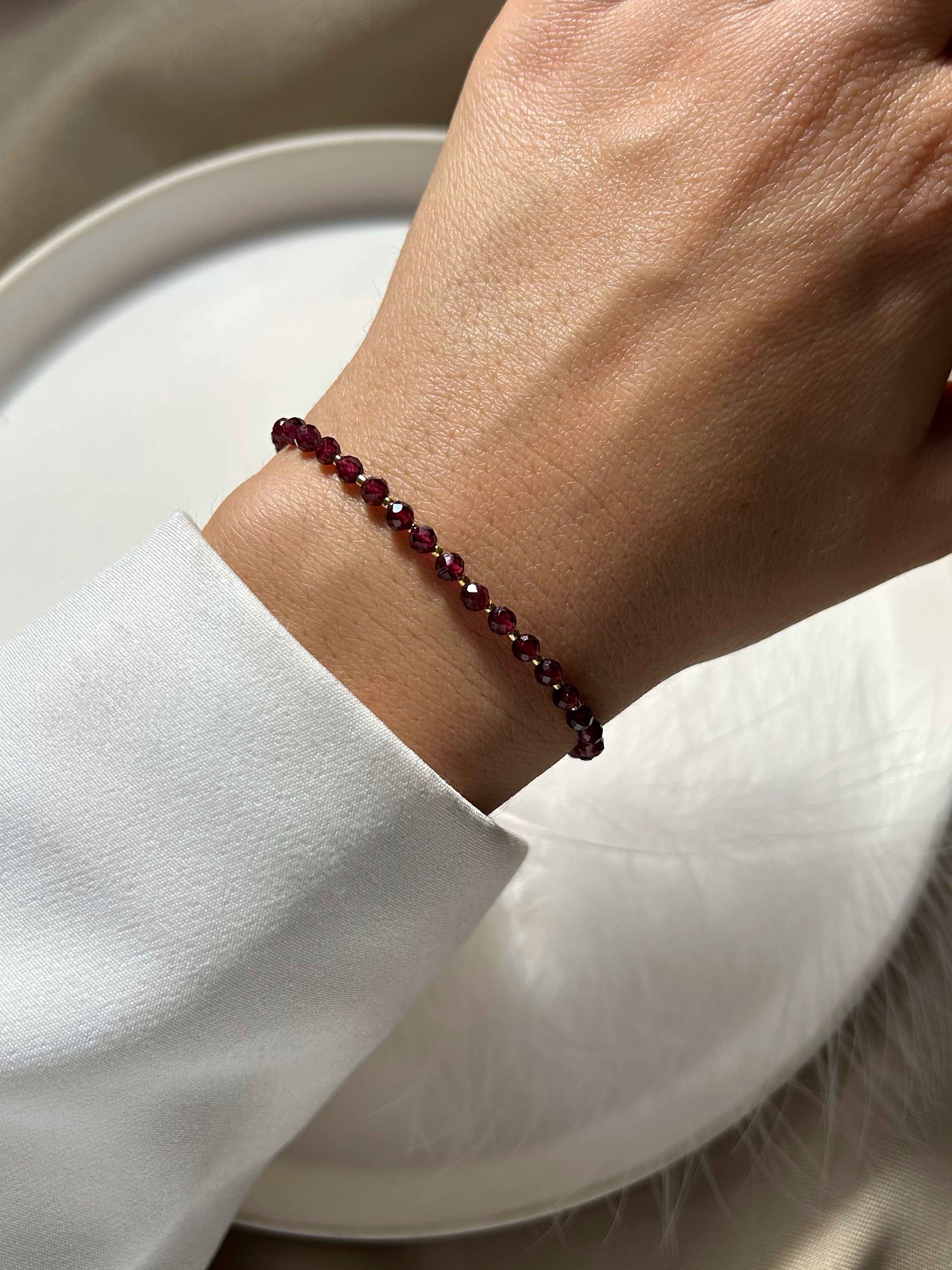 Granat Armband
