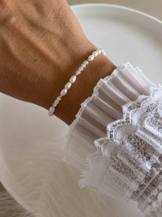 Armband mit Perlen und Zirkonia 5344
