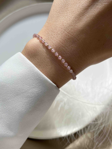 Delicate rose quartz bracelet 5607