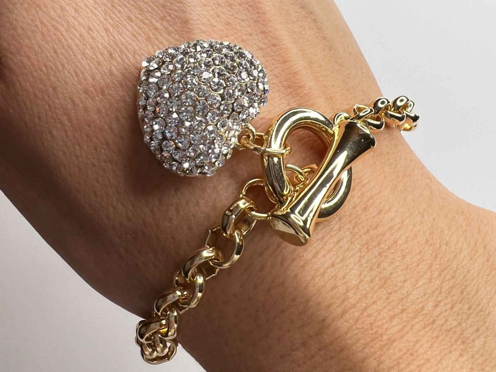 Armband mit Herzanhänger D4928