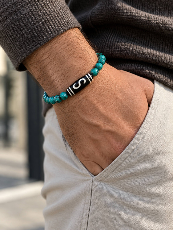 Armband aus Achat mit einer Perle aus tibetischem Dzi 4671.