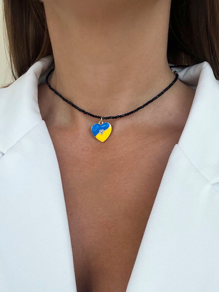 Choker aus Spinell mit Herzanhänger D5045