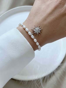 Pearl bracelet with sun 5526
