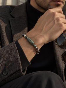 Herrenarmband aus einer Mischung von Edelsteinen 5530