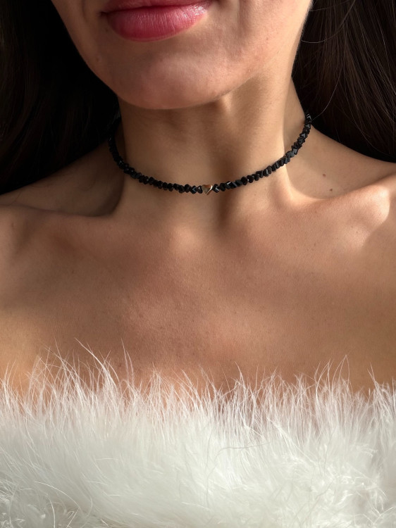 Black Crystal Choker with Heart Bead 5809