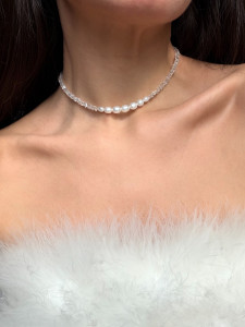 Modischer Choker mit Perlen 5348