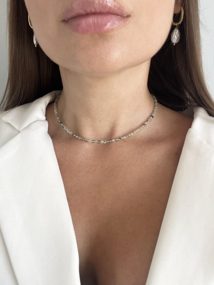Perlenit-Choker mit natürlichen Steinen D5068