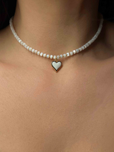 Iridescent choker with heart 5288