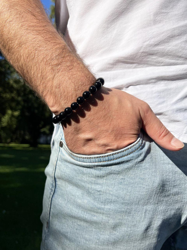 Herrenarmband aus natürlichen Shungit-Steinen D4879