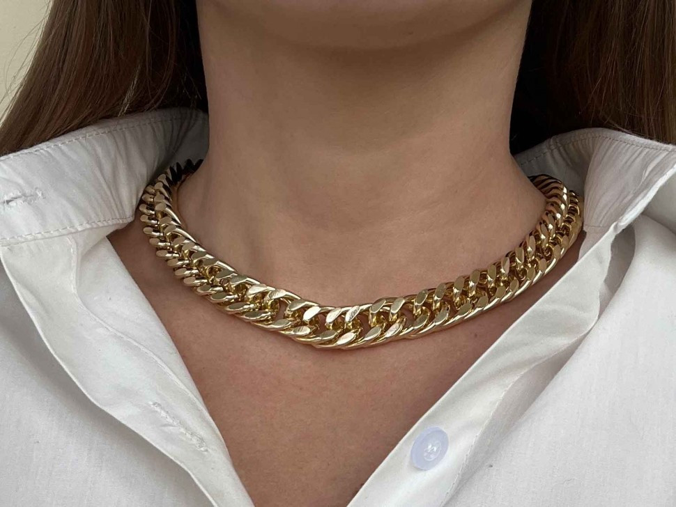 Große und massive Kette D4930