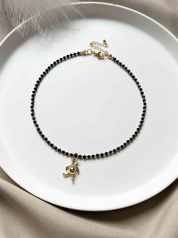 Spinell-Choker mit Bärenanhänger D4886