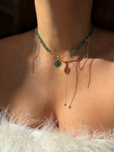 Glanzendes Halsband mit Pferdeschwanz 5470
