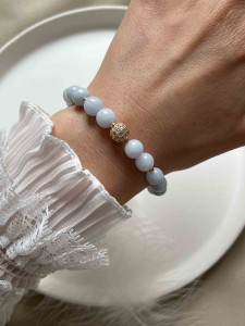Aquamarine bracelet with gold hardware 4489