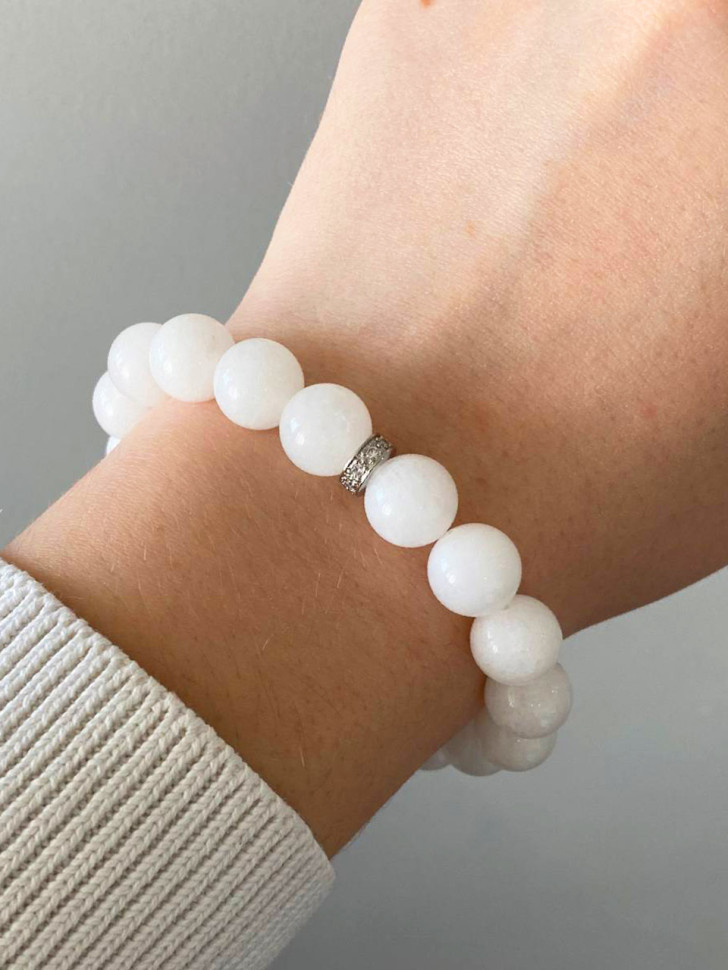 Armband aus weißem Jadeit D5421
