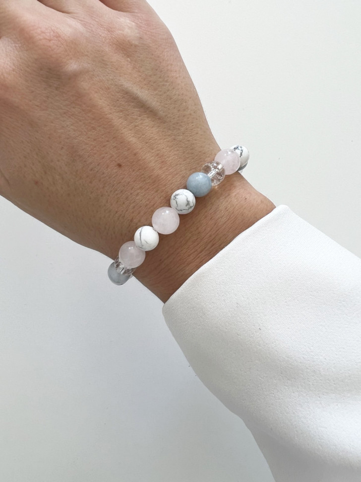 Armband aus natürlichen Quarz-, Aquamarin- und Bergkristallsteinen D4518