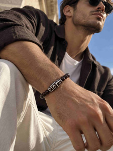 Stylish men's bracelet made from brown jasper and Dzi 5010 by Lebijou.
