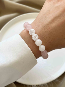 Delicate wrist bracelet 4496