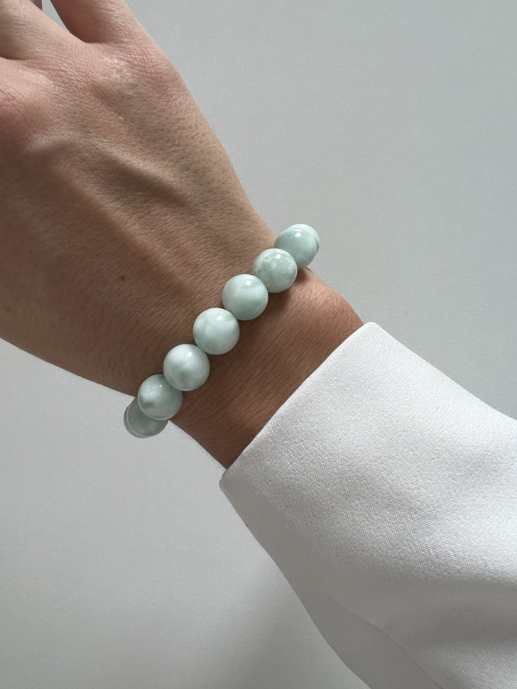 Armband aus natürlichen Angelitsteinen D5122