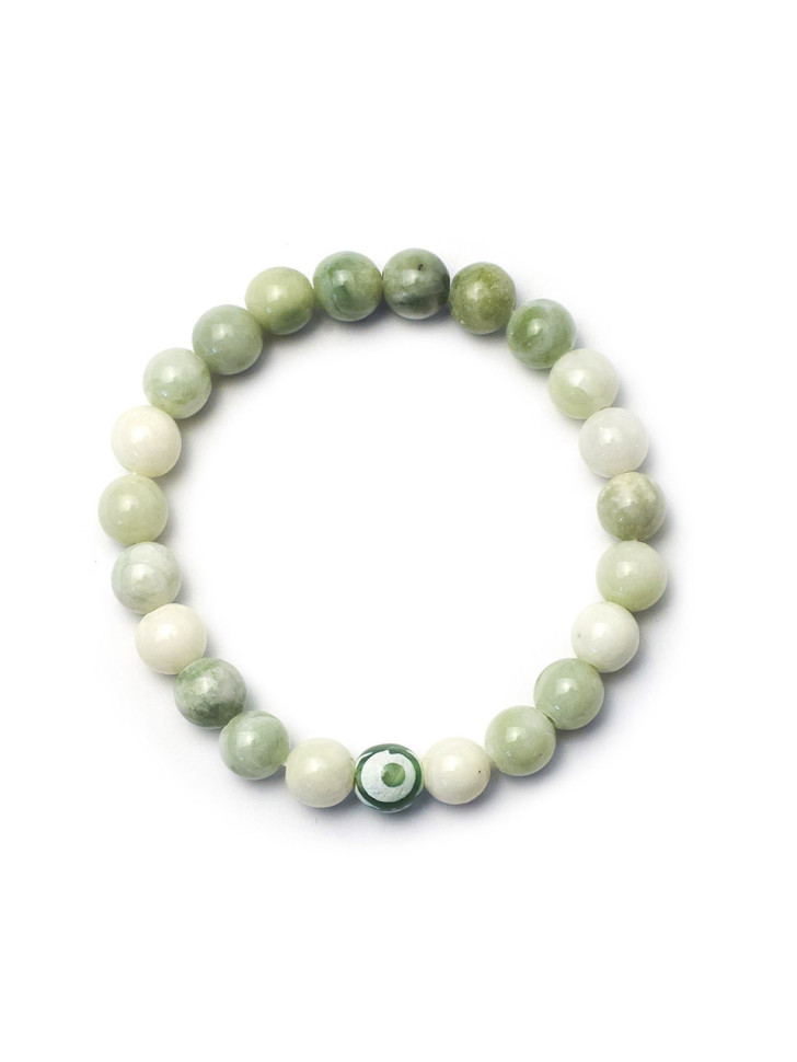 Jadeit-Armband mit dreiaugiger Dzi-Perle D4588