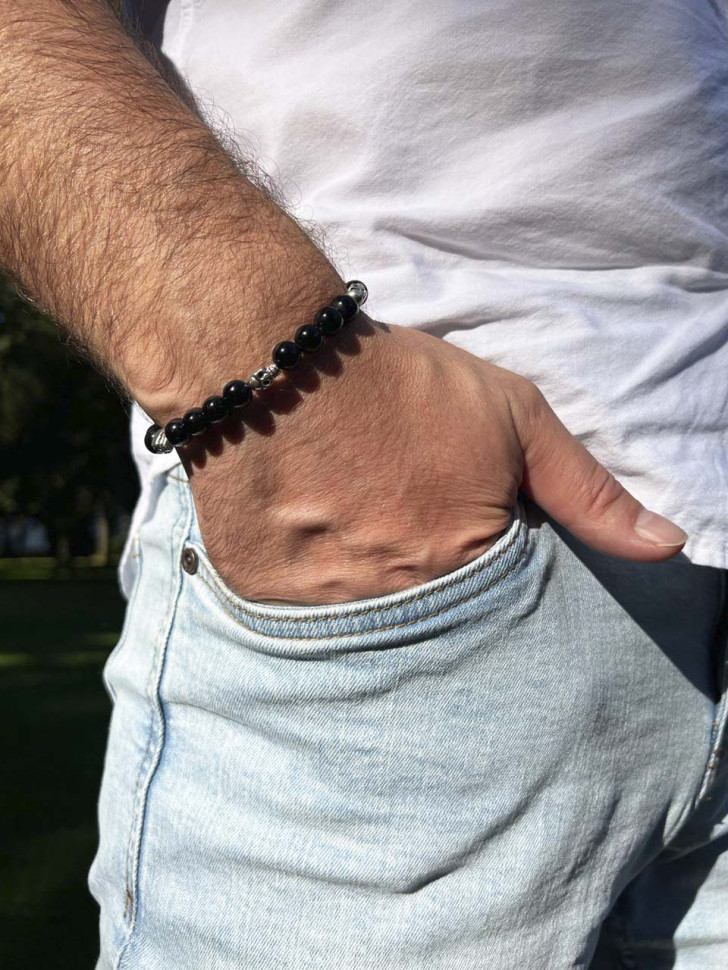 Armband mit Totenköpfen D4543