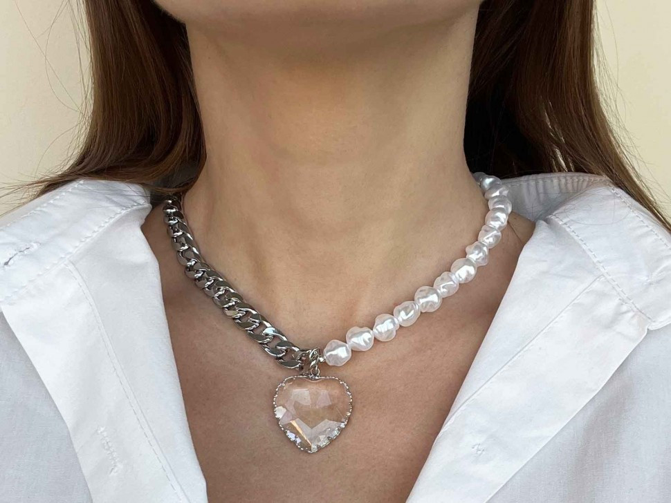 Perlenkette mit Herzanhänger D4925