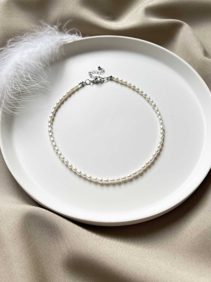 Weißer Perlenchoker D4890