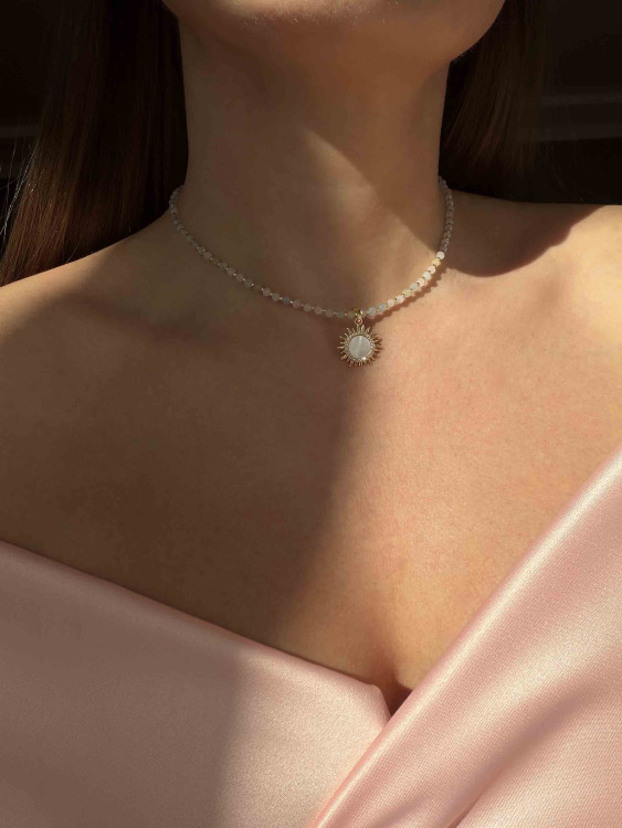Choker aus Morganit 5386