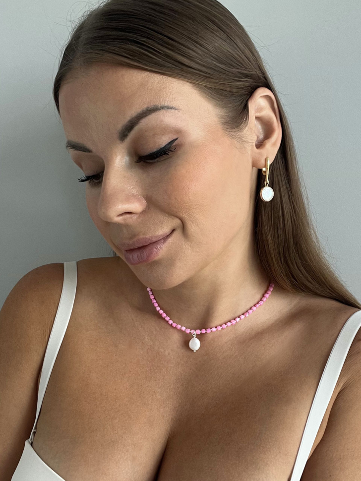 Choker aus natürlichem Perlmutt in Rosa D4790